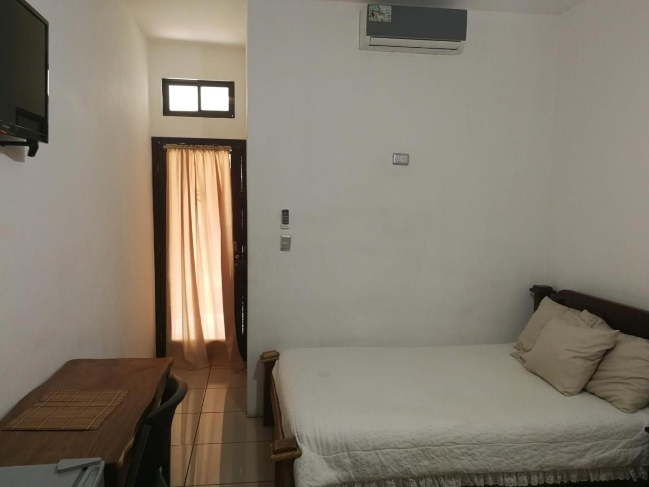 Hotel Nicoya Kültér fotó